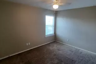 121 Wegstrom St, Hutto, TX 78634 - Photo 13