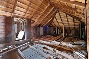 304 Washington St, Smithville, TX 78957 - Photo 35