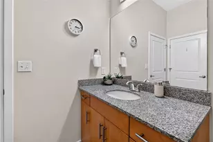 360 Nueces St, Austin, TX 78701 - Photo 23