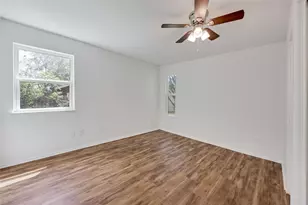 1807 Briar Hill Dr, Austin, TX 78741 - Photo 15