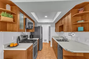 10809 Lambert Cir, Austin, TX 78758 - Photo 17