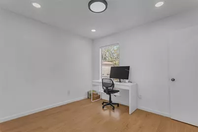 10809 Lambert Circle, Austin, TX 78758 - Photo 11