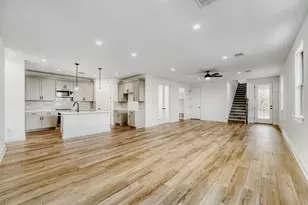 185 International St, Buda, TX 78610 - Photo 5