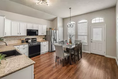 1058 Venice Drive, Bryan, TX 77808 - Photo 7