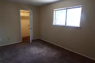 12815 Hymeadow Dr, Austin, TX 78729 - Photo 11