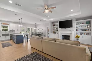 136 Fawn Holw, Elgin, TX 78621 - Photo 5