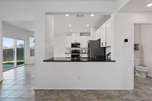 204 Benmyrtle Trl, Georgetown, TX 78626 - Photo 11