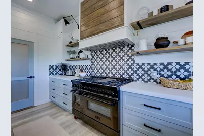 22516 Felicia Drive, Spicewood, TX 78669 - Photo 5