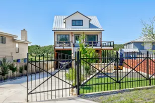 22516 Felicia Dr, Spicewood, TX 78669 - Photo 29