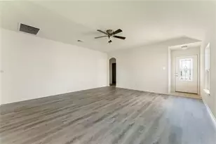 13333 Harry S Truman Dr, Manor, TX 78653 - Photo 5