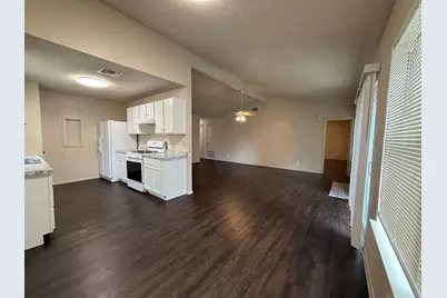 2712 Cameron Loop, Austin, TX 78745 - Photo 11