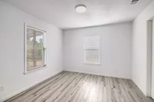 270 Kelley Rd W, Bastrop, TX 78602 - Photo 9