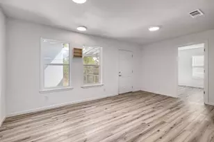 270 Kelley Rd W, Bastrop, TX 78602 - Photo 5