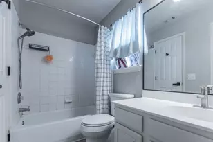 208 Settlers Valley Dr, Pflugerville, TX 78660 - Photo 25