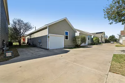 1524 Sanders, Kyle, TX 78640 - Photo 31