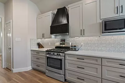 1104 Bethpage Drive, Hutto, TX 78634 - Photo 15