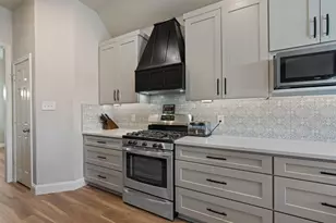 1104 Bethpage Dr, Hutto, TX 78634 - Photo 15