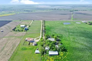 12914 Pfluger Berkman Ln, Coupland, TX 78615 - Photo 27