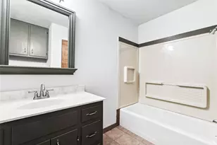 12914 Pfluger Berkman Ln, Coupland, TX 78615 - Photo 17