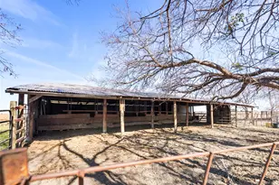 12914 Pfluger Berkman Ln, Coupland, TX 78615 - Photo 37