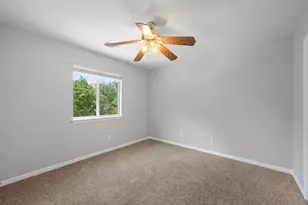 6036 Mesa Verde Cir, Austin, TX 78749 - Photo 23