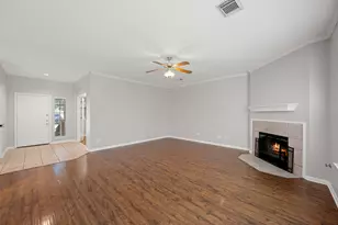 6036 Mesa Verde Cir, Austin, TX 78749 - Photo 7