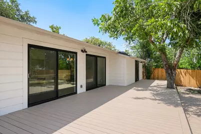 7010 Miranda Drive, Austin, TX 78752 - Photo 27