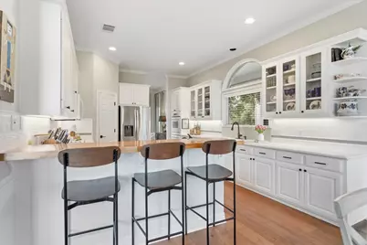 2400 Summit Ridge Drive, San Marcos, TX 78666 - Photo 13