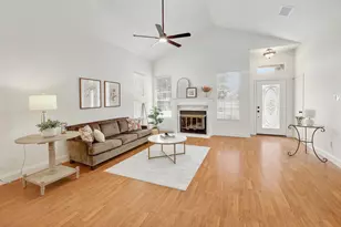 2012 Castle View Dr, Austin, TX 78728 - Photo 1