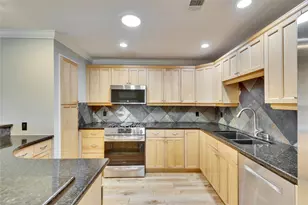 1200 Choquette Dr, Austin, TX 78757 - Photo 9