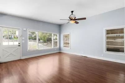 2111 W 10th Street, Austin, TX 78703 - Photo 5