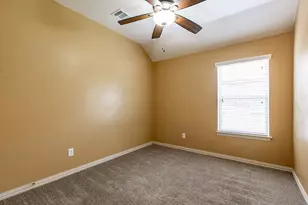 118 Wallin Farms Dr, Hutto, TX 78634 - Photo 17