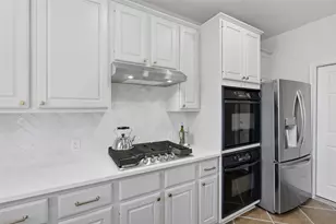 7112 Avignon Dr, Round Rock, TX 78681 - Photo 13