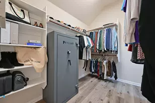 546 Hot Springs Valley, Buda, TX 78610 - Photo 17