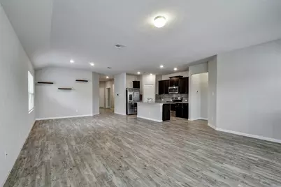 2060 Meadow Pipit Drive, New Braunfels, TX 78130 - Photo 7