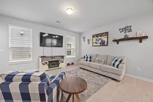 161 Appleberry Ln, Elgin, TX 78621 - Photo 9