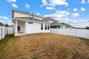 161 Appleberry Ln, Elgin, TX 78621 - Photo 33