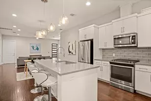 1730 Bunche Rd, Austin, TX 78721 - Photo 5