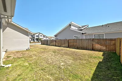 9201 Spire View, Austin, TX 78744 - Photo 37