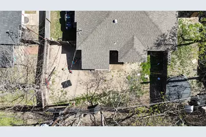 7702 Northcrest Boulevard, Austin, TX 78752 - Photo 11