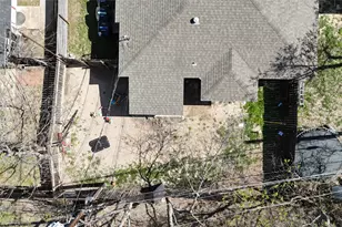 7702 Northcrest Blvd, Austin, TX 78752 - Photo 11