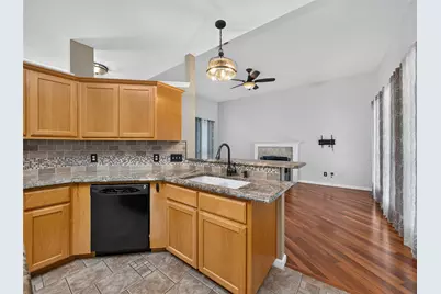 202 Spotted Fawn Drive, Hutto, TX 78634 - Photo 11
