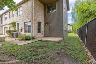 1201 Grove Blvd, Austin, TX 78741 - Photo 19