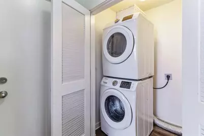 1201 Grove Boulevard #1501, Austin, TX 78741 - Photo 9