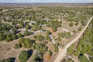 305 Whitesands Trl, Dale, TX 78616 - Photo 31