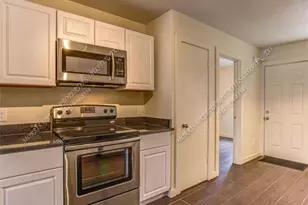 6403 Auburn Dr, Austin, TX 78723 - Photo 7