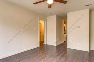 6403 Auburn Dr, Austin, TX 78723 - Photo 5
