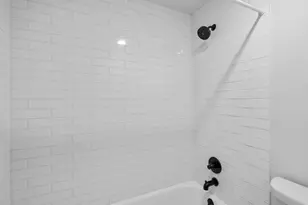 909 Reinli St, Austin, TX 78751 - Photo 23