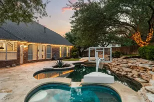 13300 Country Lake Dr, Austin, TX 78732 - Photo 29