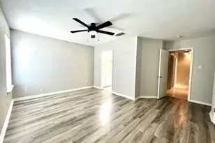 112 Alexis Way, Kyle, TX 78640 - Photo 7